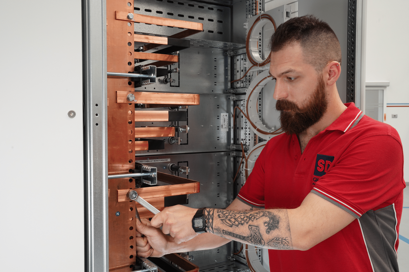 Chi Siamo e cosa facciamo in SD Quadri Automation